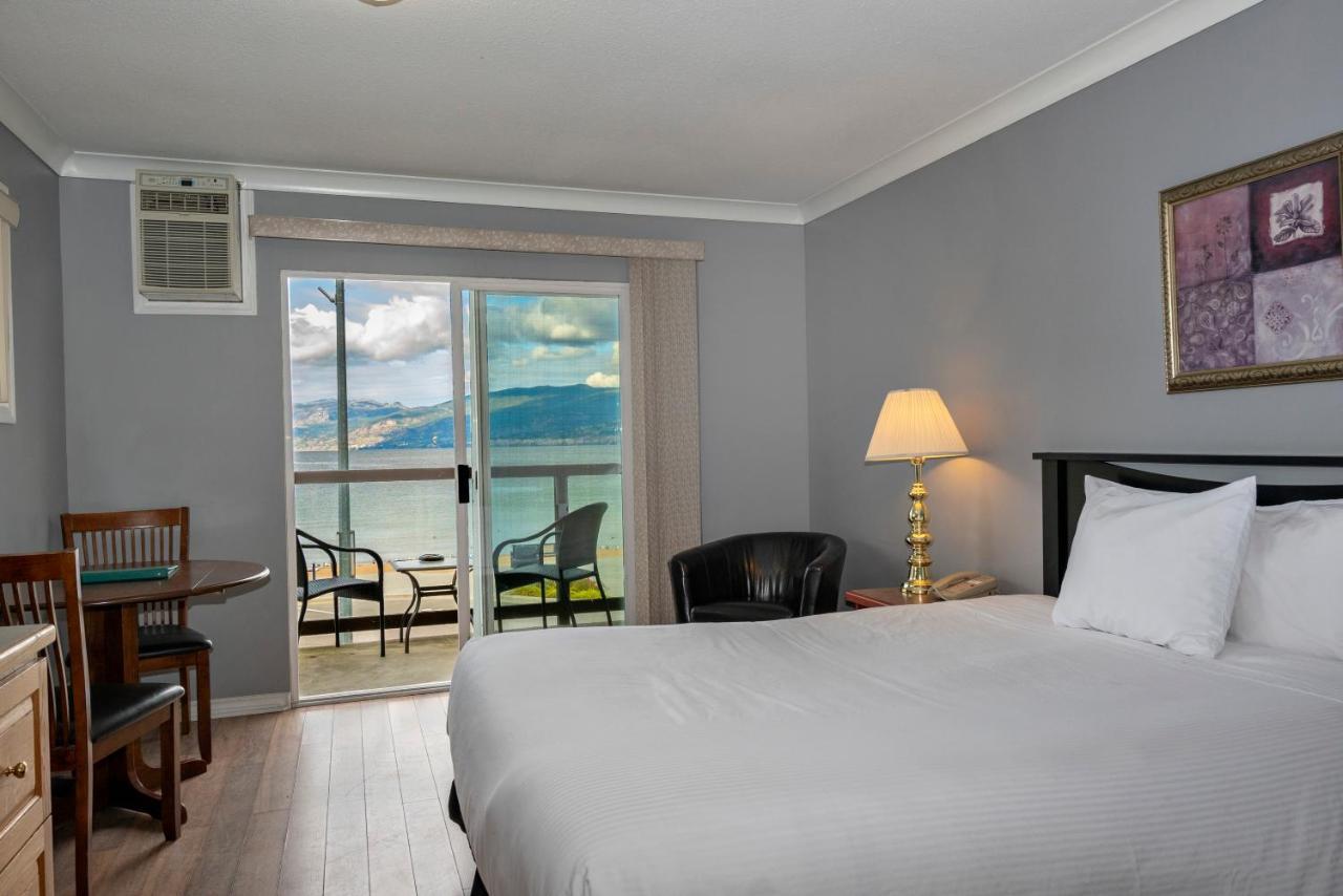 Tiki Shores Inn & Suites Penticton Exteriér fotografie